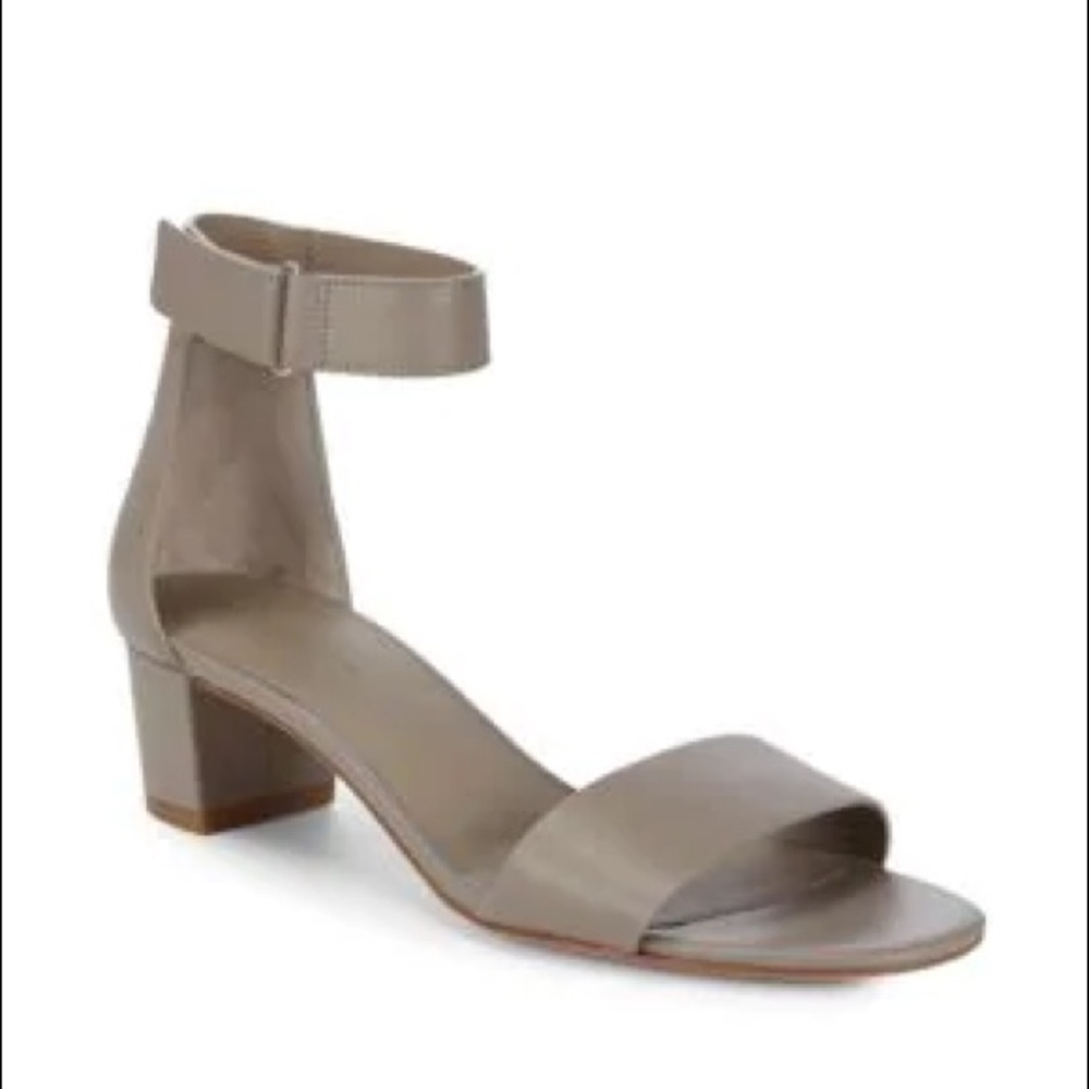 Vince Rita City Sandals Embossed